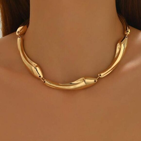 Jewelry - 18K Gold Filled Chunky Collar Necklace